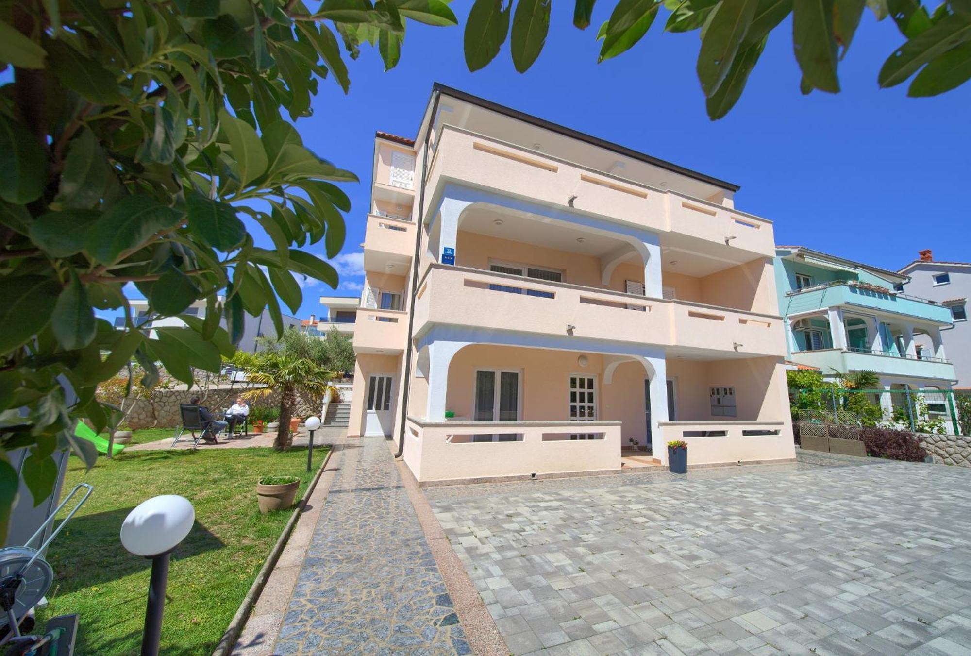 Apartmani Assa Krk Крк Екстер'єр фото